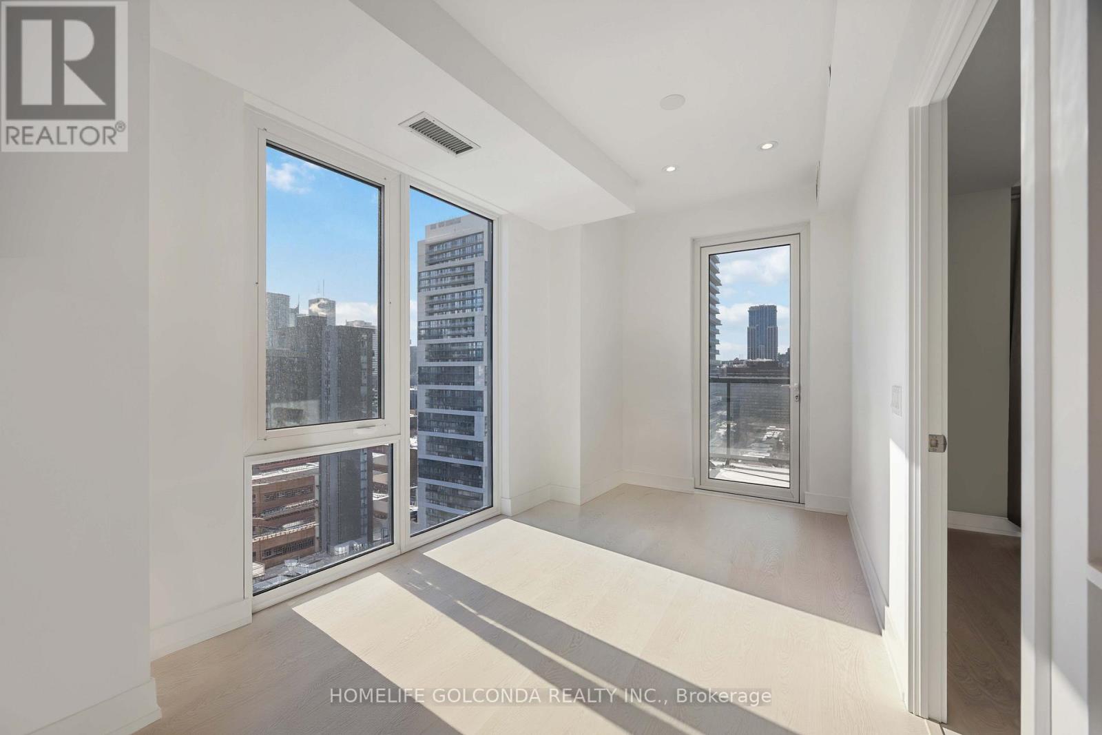 308 Jarvis Street, Toronto, Ontario  M5B 0E3 - Photo 2 - C13016884