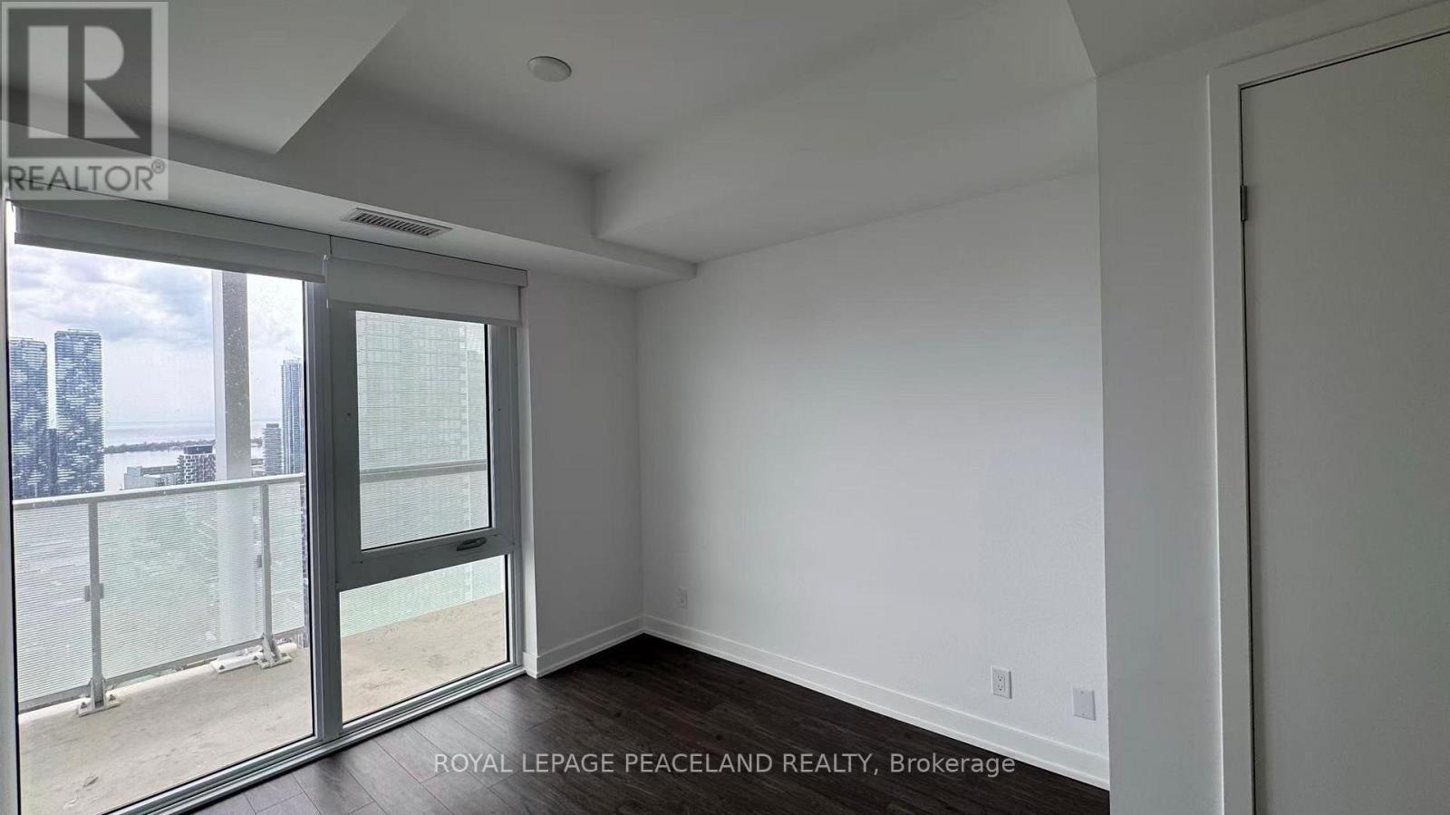 4209 - 88 Queen Street E, Toronto, Ontario  M5C 0B6 - Photo 5 - C13016886