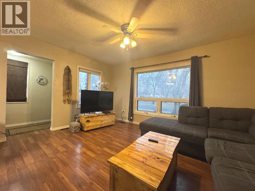 5319 47 Avenue, Wetaskiwin, Alberta  T9A 0K9 - Photo 4 - A2303129