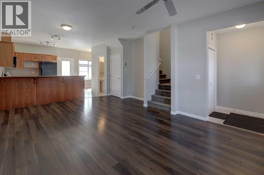 302, 2006 Luxstone Boulevard Sw, Airdrie, Alberta  T4B 3C4 - Photo 3 - A2300510