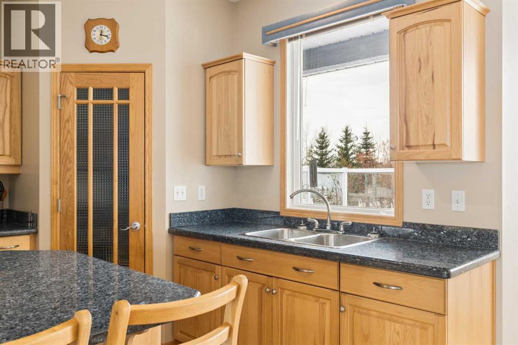 59 Gray Way, Rural Rocky View County, Alberta  T3R 1K7 - Photo 8 - A2301863