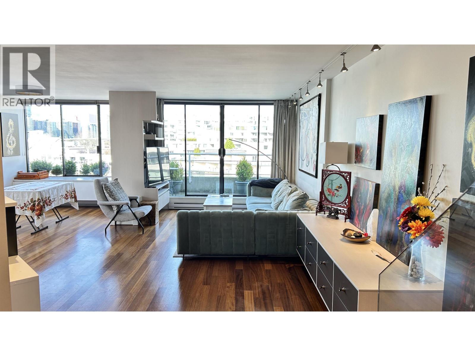 315 674 Leg In Boot Square, Vancouver, British Columbia  V5Z 4B4 - Photo 8 - R3113010