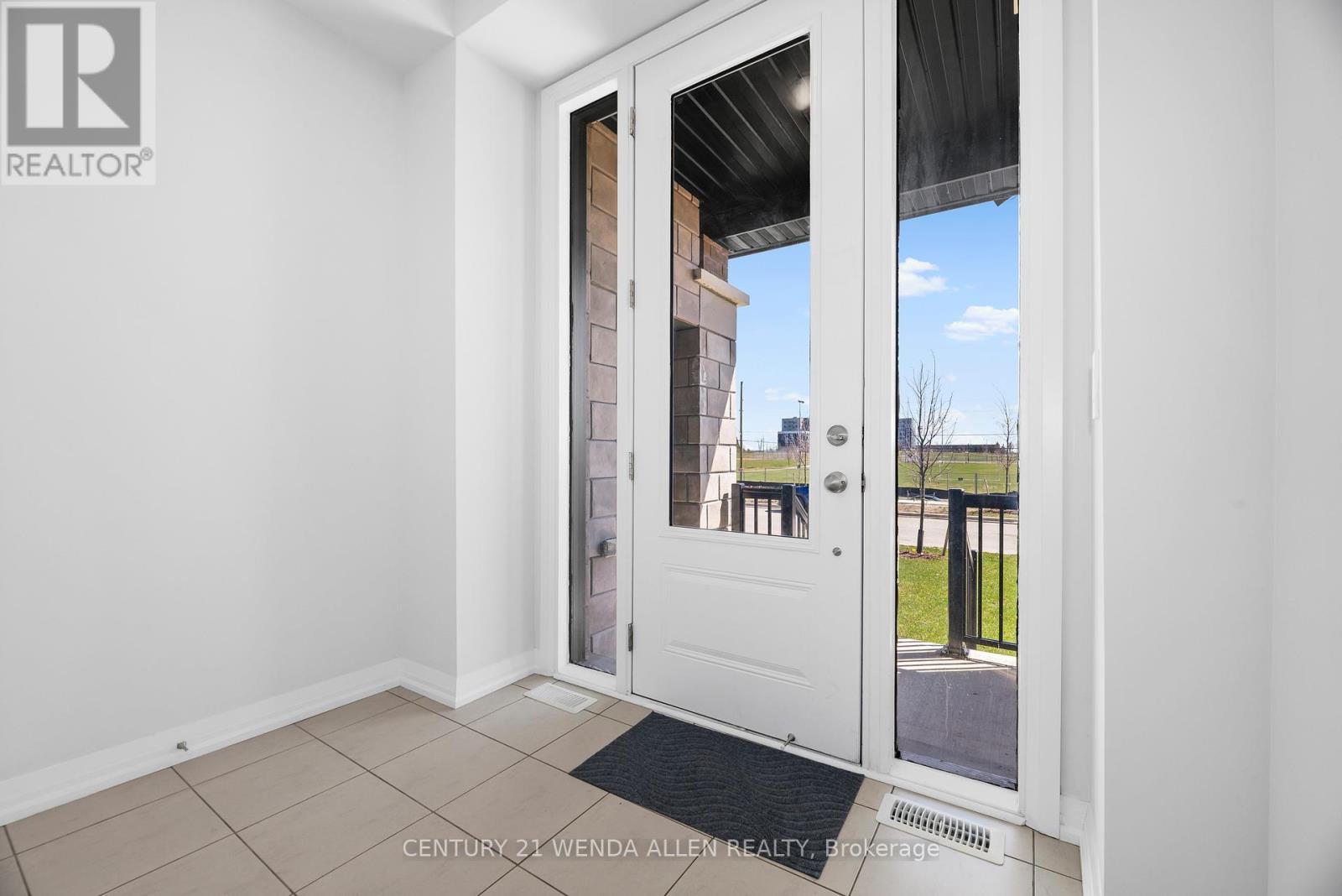 66 Corley Street, Kawartha Lakes, Ontario  K9V 6K2 - Photo 2 - X13016882