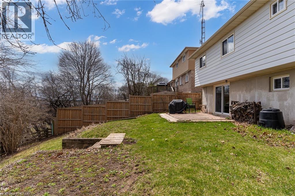 1252 Lakeview Drive, Oakville, Ontario  L6H 2M8 - Photo 45 - 40806713