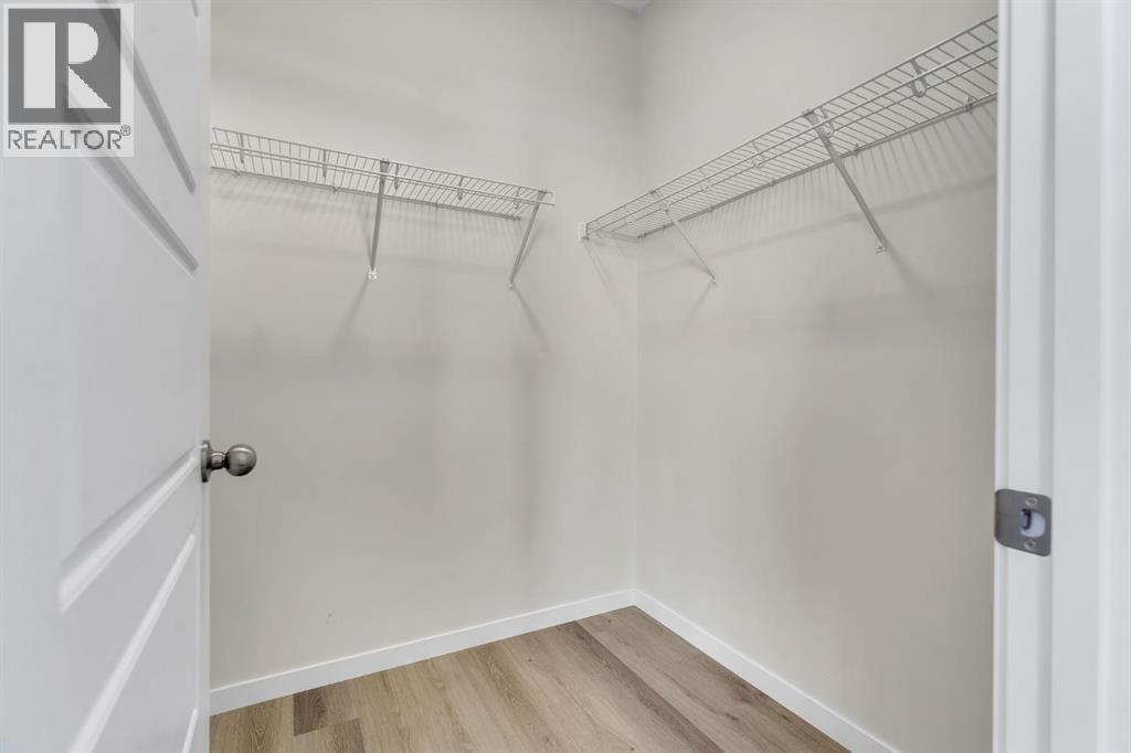 106 Corner Glen Grove Ne, Calgary, Alberta  T3N 2S3 - Photo 7 - A2300158