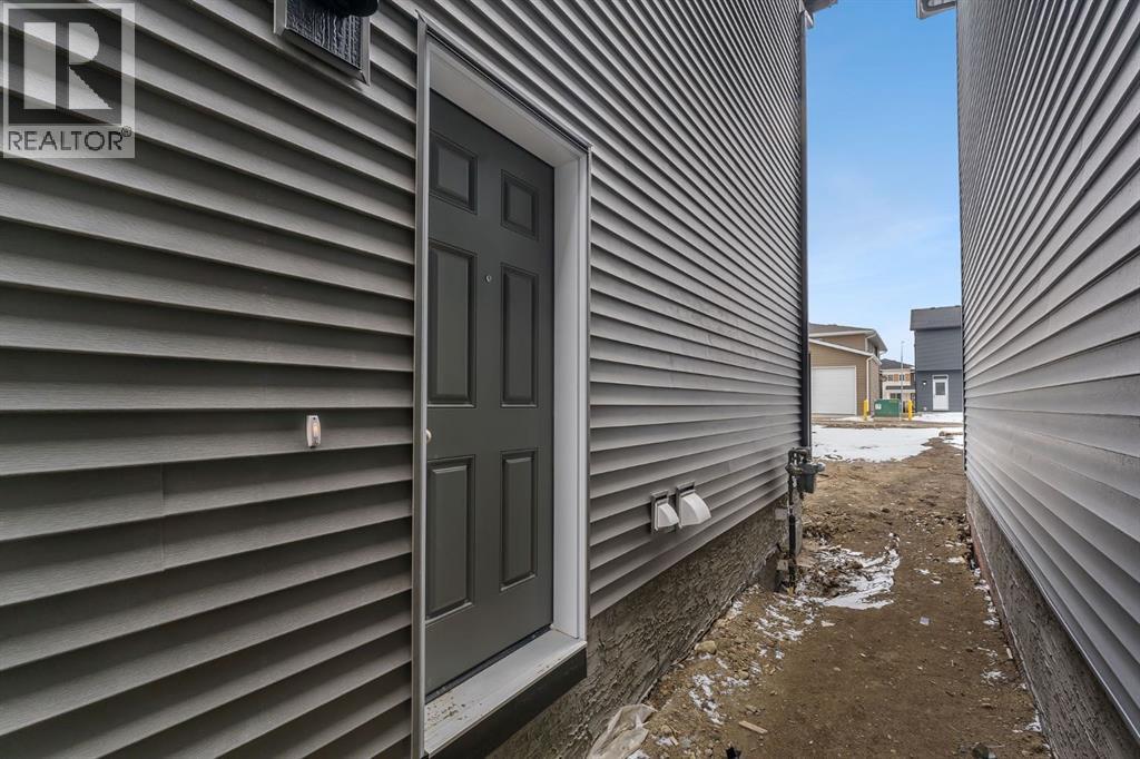 106 Corner Glen Grove Ne, Calgary, Alberta  T3N 2S3 - Photo 39 - A2300158