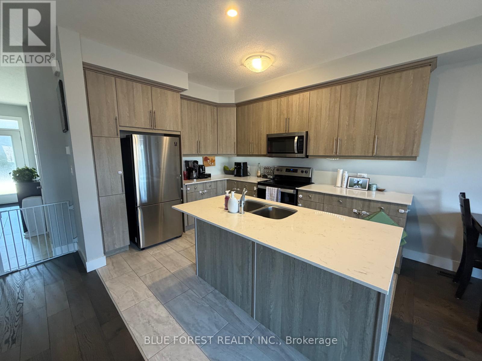 126 - 177 Edgevalley Road, London East, Ontario  N5V 0C5 - Photo 4 - X13016892