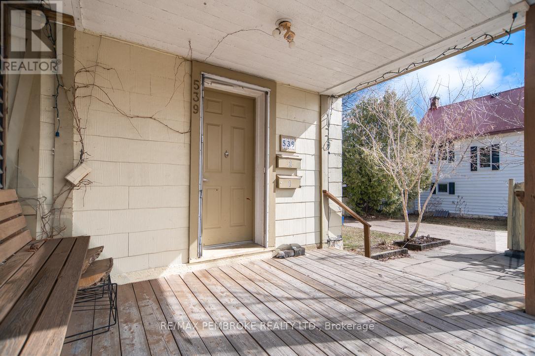 539 Mcgee Street, Pembroke, Ontario  K8A 6E3 - Photo 4 - X13016904