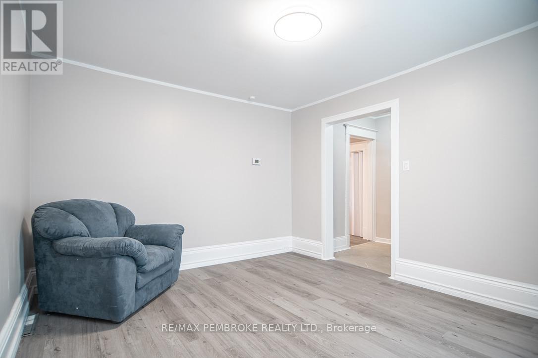 539 Mcgee Street, Pembroke, Ontario  K8A 6E3 - Photo 9 - X13016904