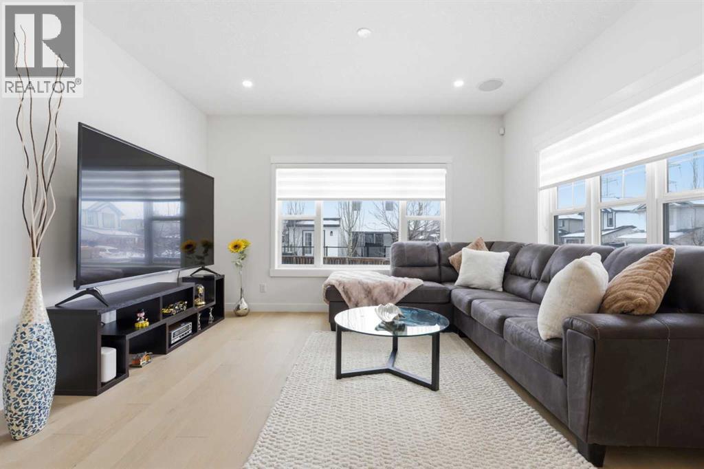 103 Oakmere Green, Chestermere, Alberta  T1X 1N4 - Photo 12 - A2297985