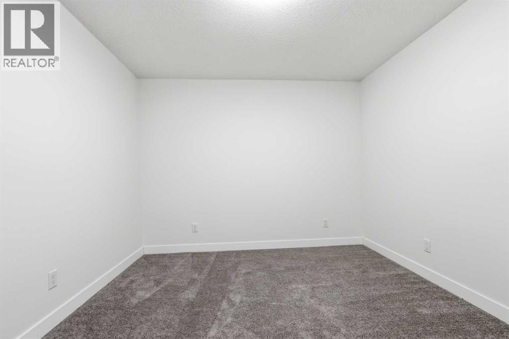 103 Oakmere Green, Chestermere, Alberta  T1X 1N4 - Photo 39 - A2297985