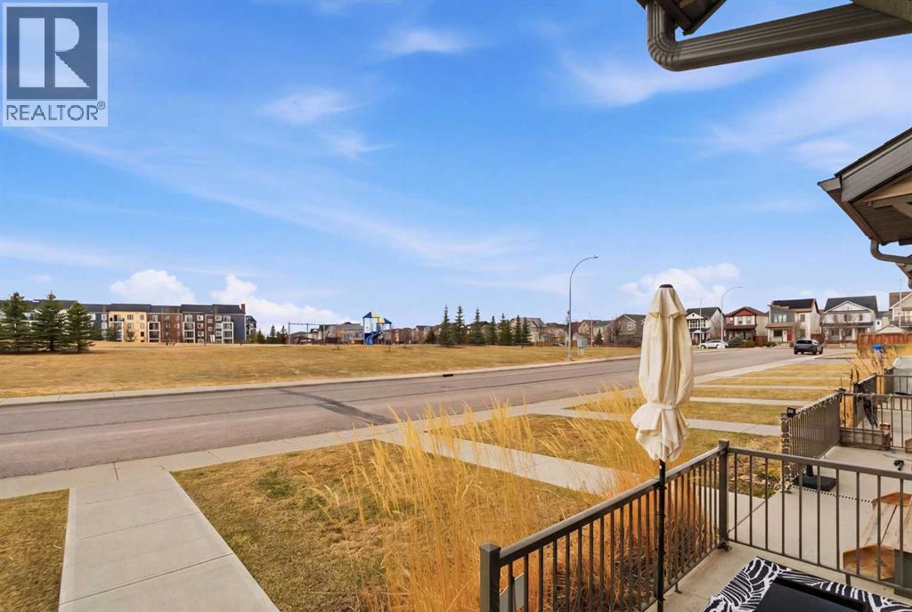 235 Copperstone Park Se, Calgary, Alberta  T2Z 5E4 - Photo 3 - A2301168