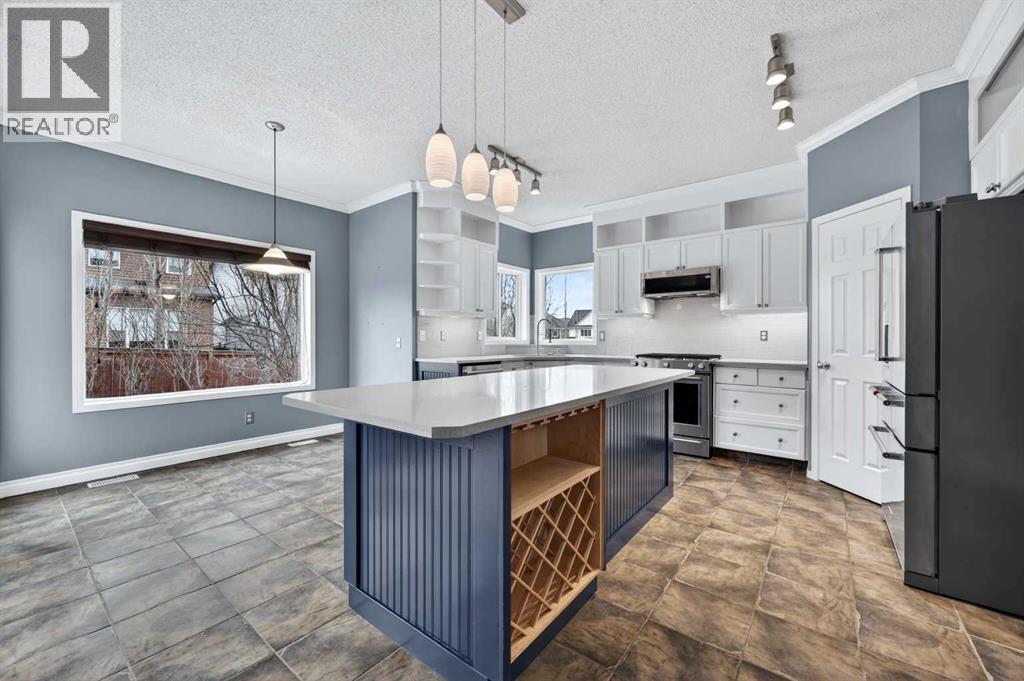 99 Evansbrooke Manor Nw, Calgary, Alberta  T2P 1C9 - Photo 6 - A2301438