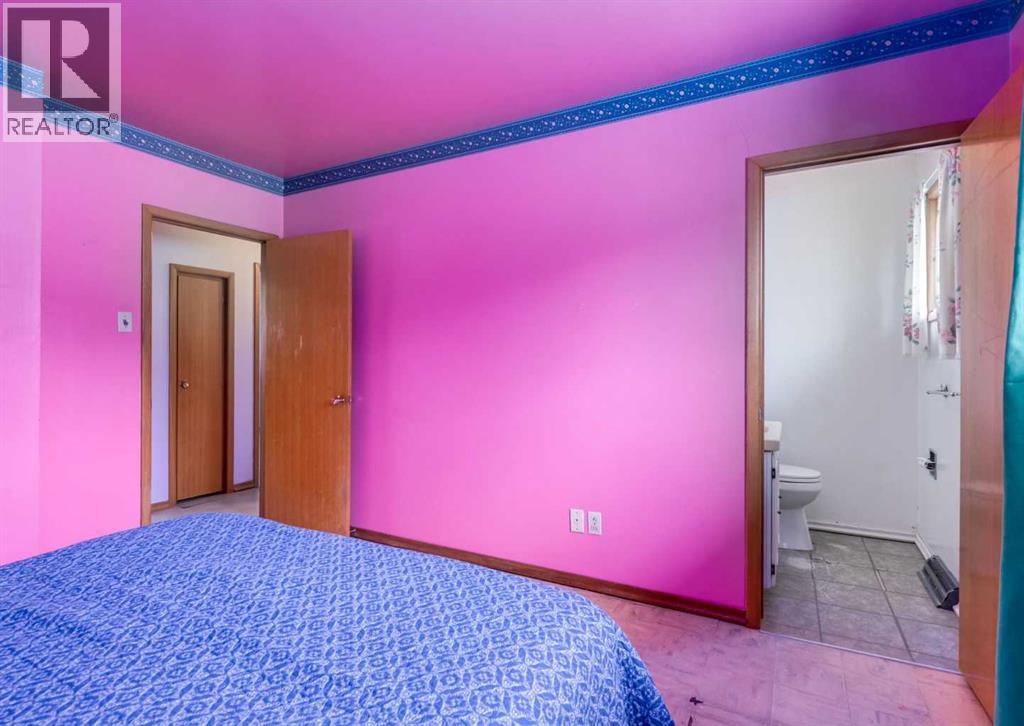 3007 Beil Avenue Nw, Calgary, Alberta  T2L 1K6 - Photo 16 - A2302252