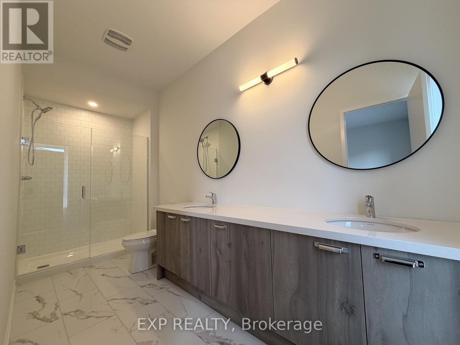 1424 19th Avenue, Richmond Hill, Ontario  L4E 1P3 - Photo 9 - N13016894