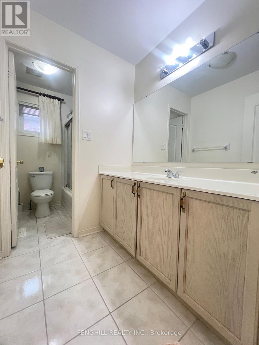 17 Mossgrove Street, Markham, Ontario  L6E 1E8 - Photo 19 - N13016902