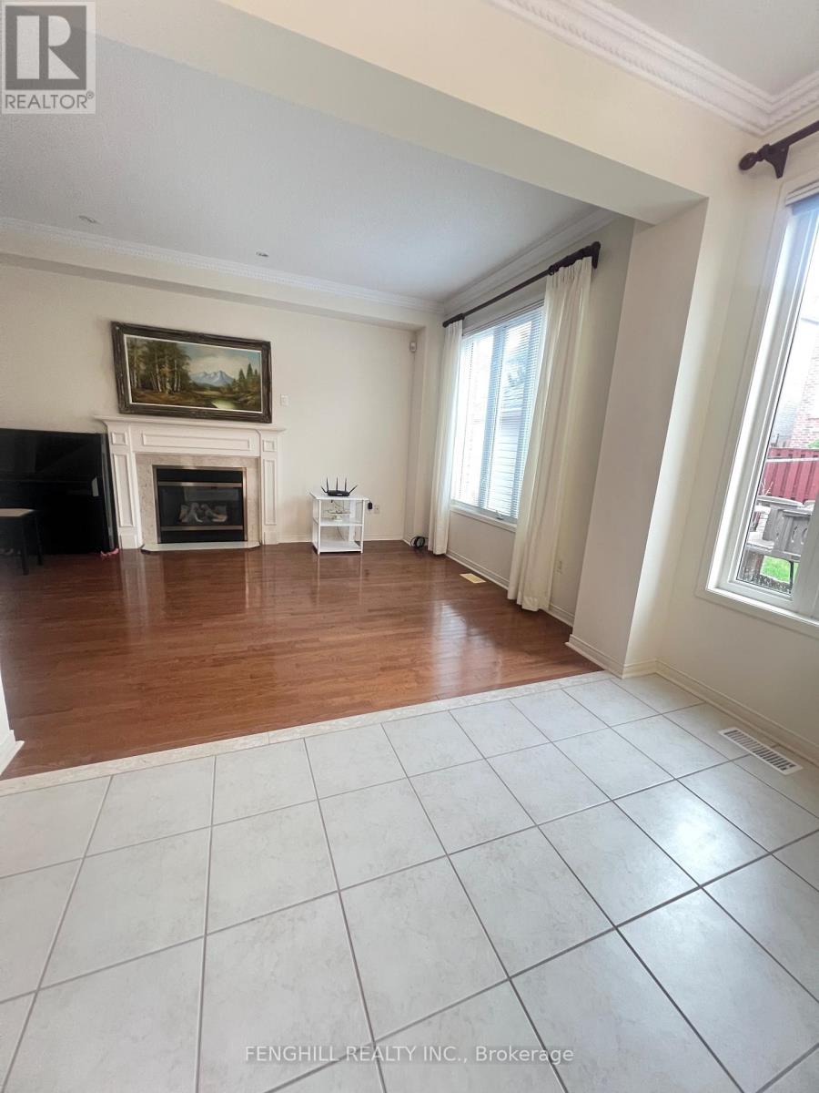 17 Mossgrove Street, Markham, Ontario  L6E 1E8 - Photo 3 - N13016902