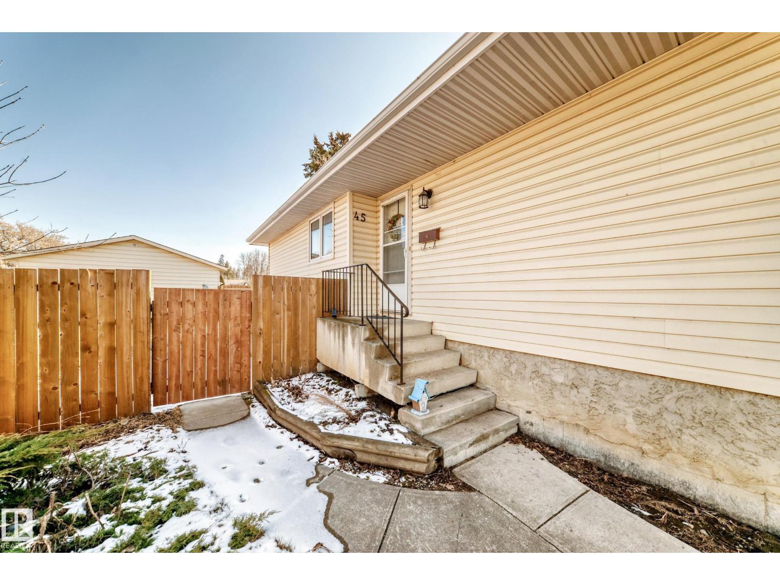 45 Oatway Dr, Stony Plain, Alberta  T7Z 1G5 - Photo 4 - E4483093