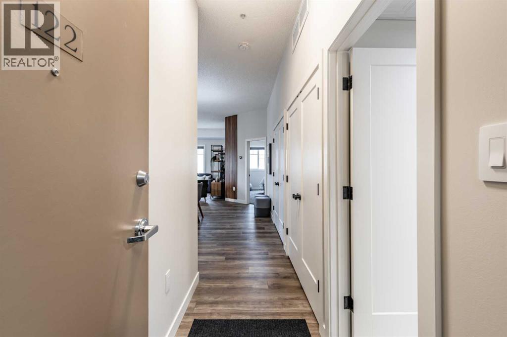 122, 194 Sunrise Circle Sw, Medicine Hat, Alberta  T1B 4P4 - Photo 2 - A2299344