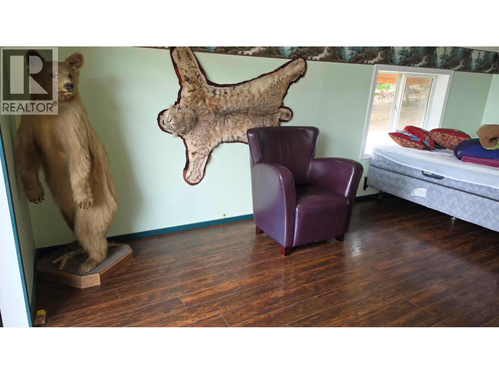 829 Bobbie Burns Road, Lumby, British Columbia  V0E 2G4 - Photo 12 - 10383919