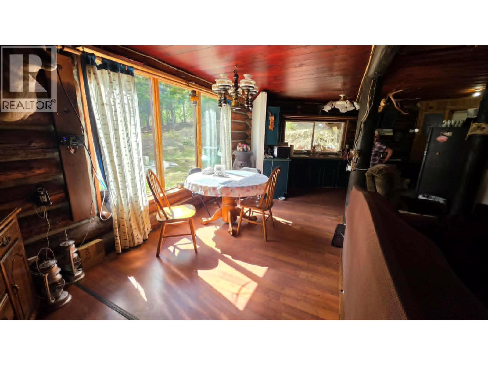 829 Bobbie Burns Road, Lumby, British Columbia  V0E 2G4 - Photo 6 - 10383919
