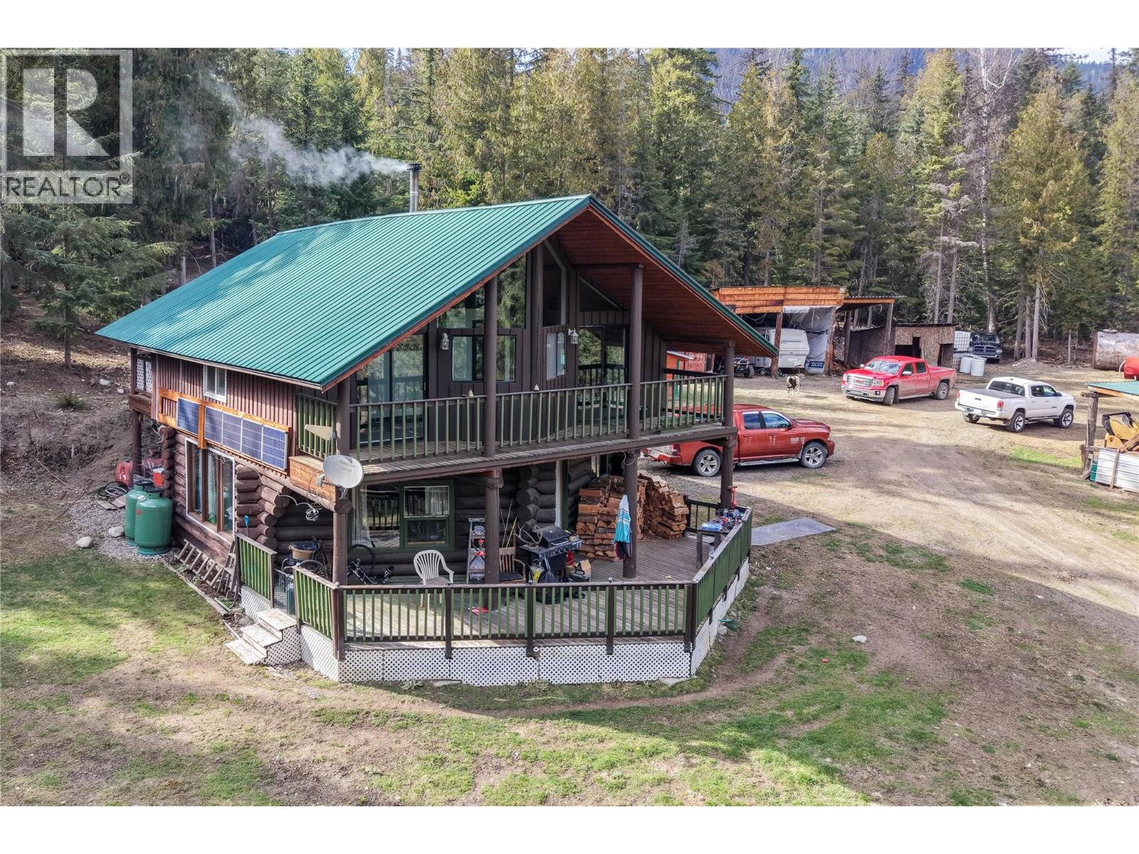 829 Bobbie Burns Road, Lumby, British Columbia