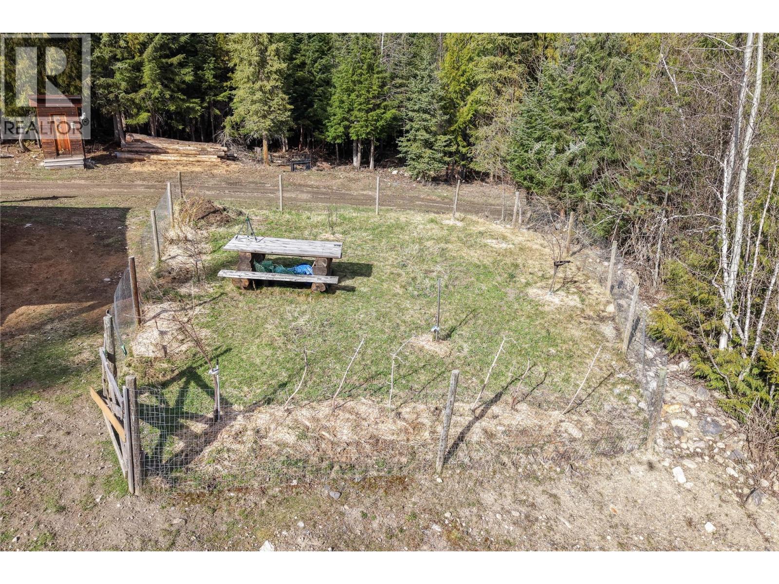 829 Bobbie Burns Road, Lumby, British Columbia  V0E 2G4 - Photo 60 - 10383919