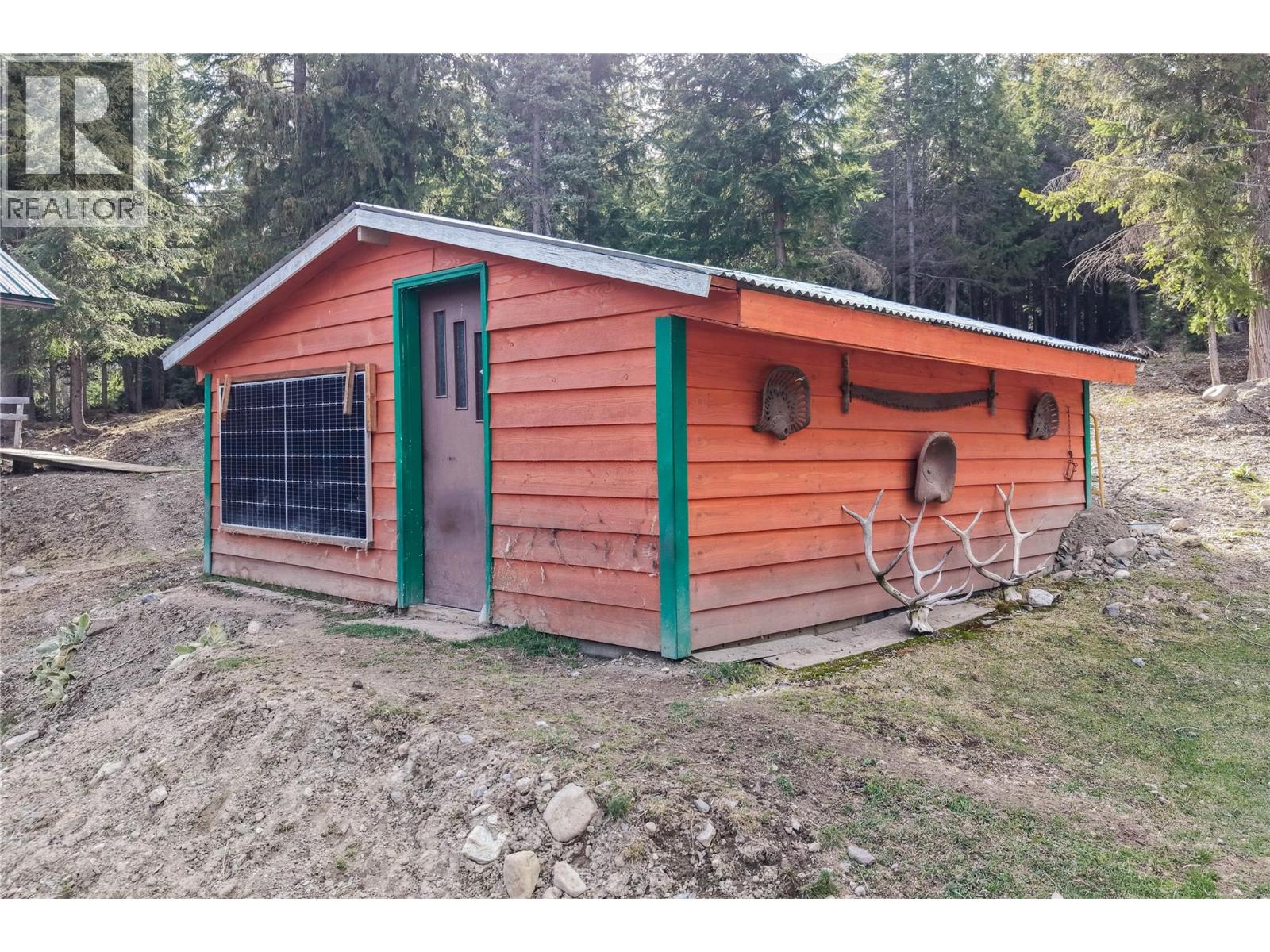 829 Bobbie Burns Road, Lumby, British Columbia  V0E 2G4 - Photo 62 - 10383919