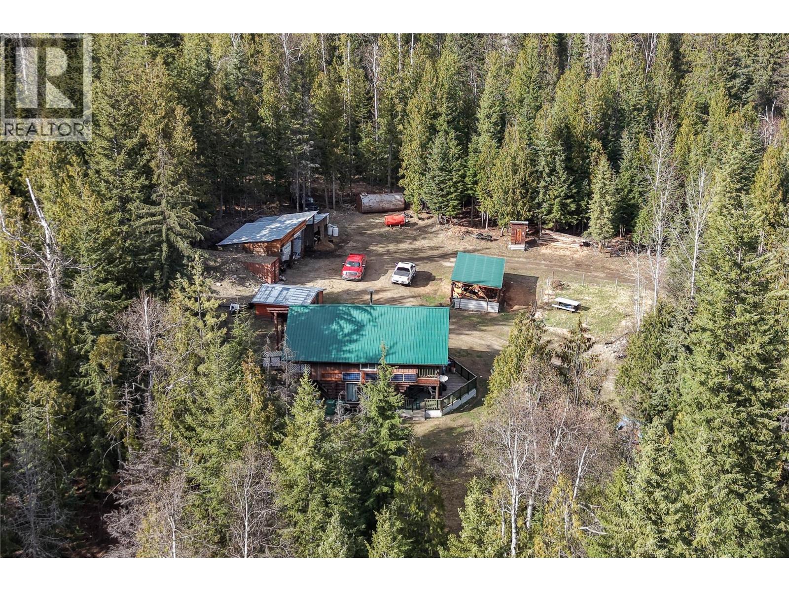 829 Bobbie Burns Road, Lumby, British Columbia  V0E 2G4 - Photo 63 - 10383919