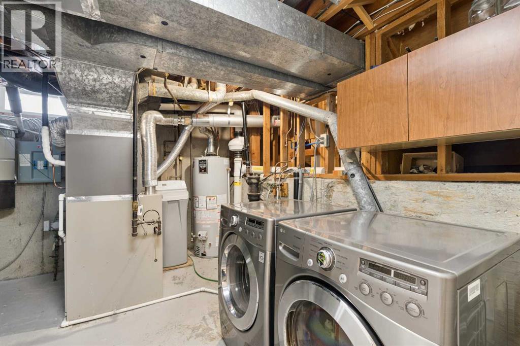 2735 Lionel Crescent Sw, Calgary, Alberta  T3E 6B1 - Photo 41 - A2300312