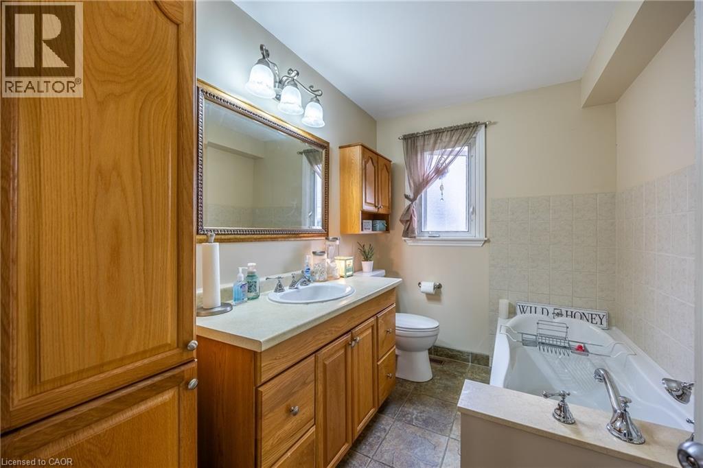 7 Church Street, Jarvis, Ontario  N0A 1J0 - Photo 9 - 40821856