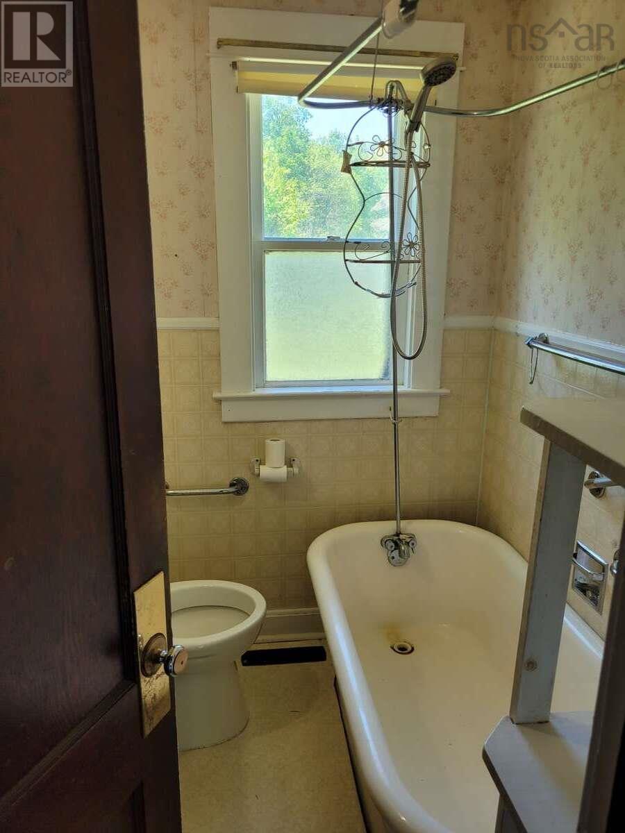 2515 Highway 1, Aylesford, Nova Scotia  B0P 1C0 - Photo 6 - 202517622