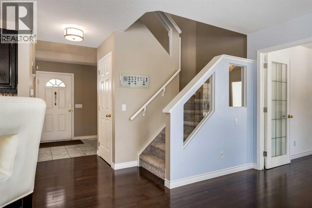 331 Sierra Madre Court Sw, Calgary, Alberta  T3H 3G7 - Photo 23 - A2299948