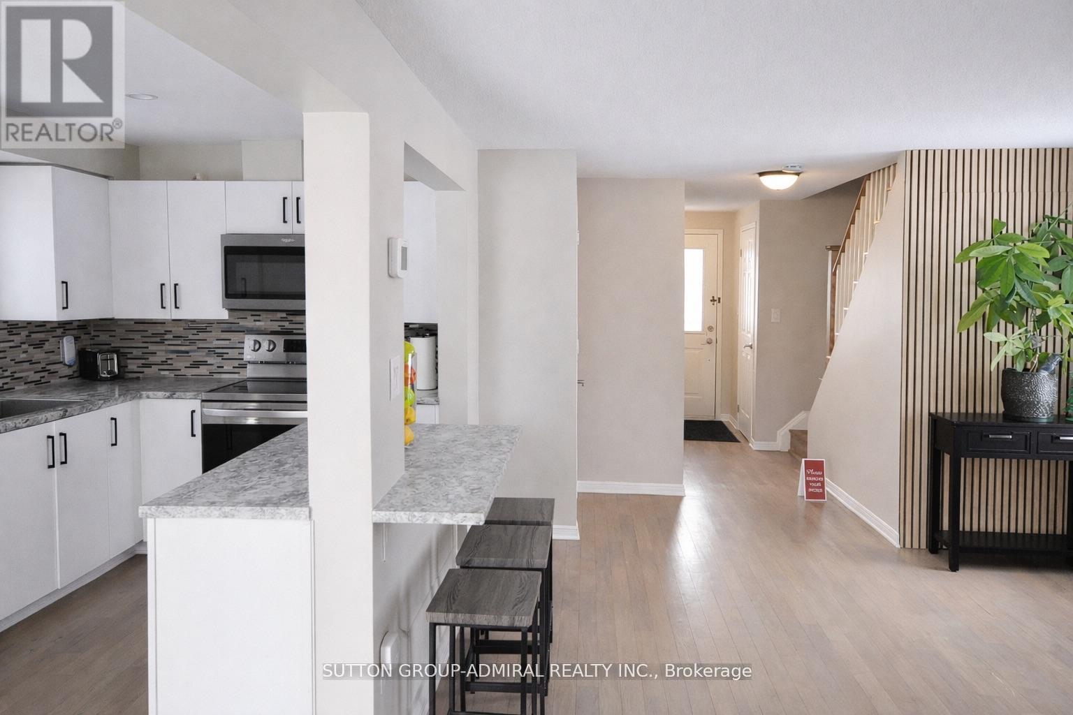 133 Columbia Road, Barrie, Ontario  L4N 8E3 - Photo 6 - S12964166