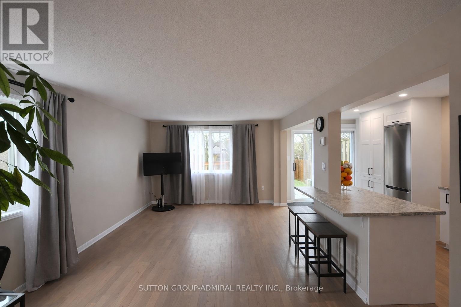 133 Columbia Road, Barrie, Ontario  L4N 8E3 - Photo 45 - S12964166