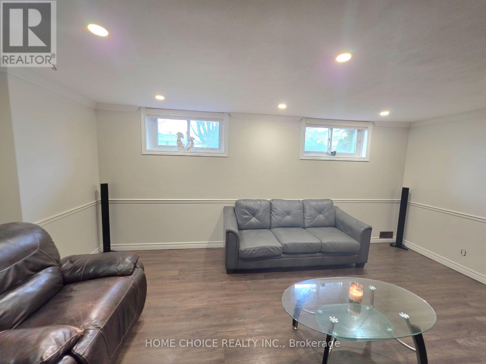 130 Champlain Crescent, Kitchener, Ontario  N2B 2Y6 - Photo 24 - X13005072