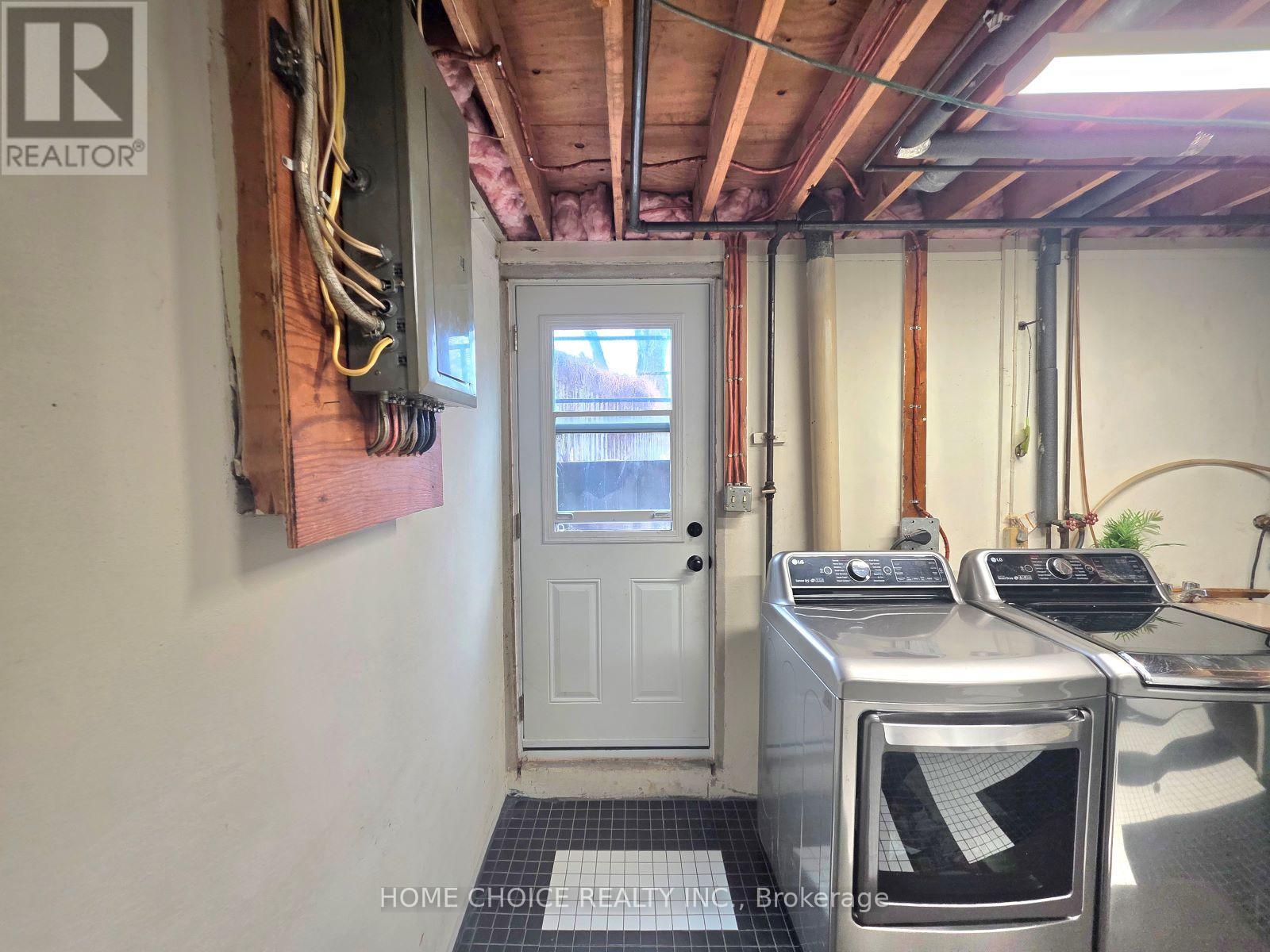 130 Champlain Crescent, Kitchener, Ontario  N2B 2Y6 - Photo 34 - X13005072