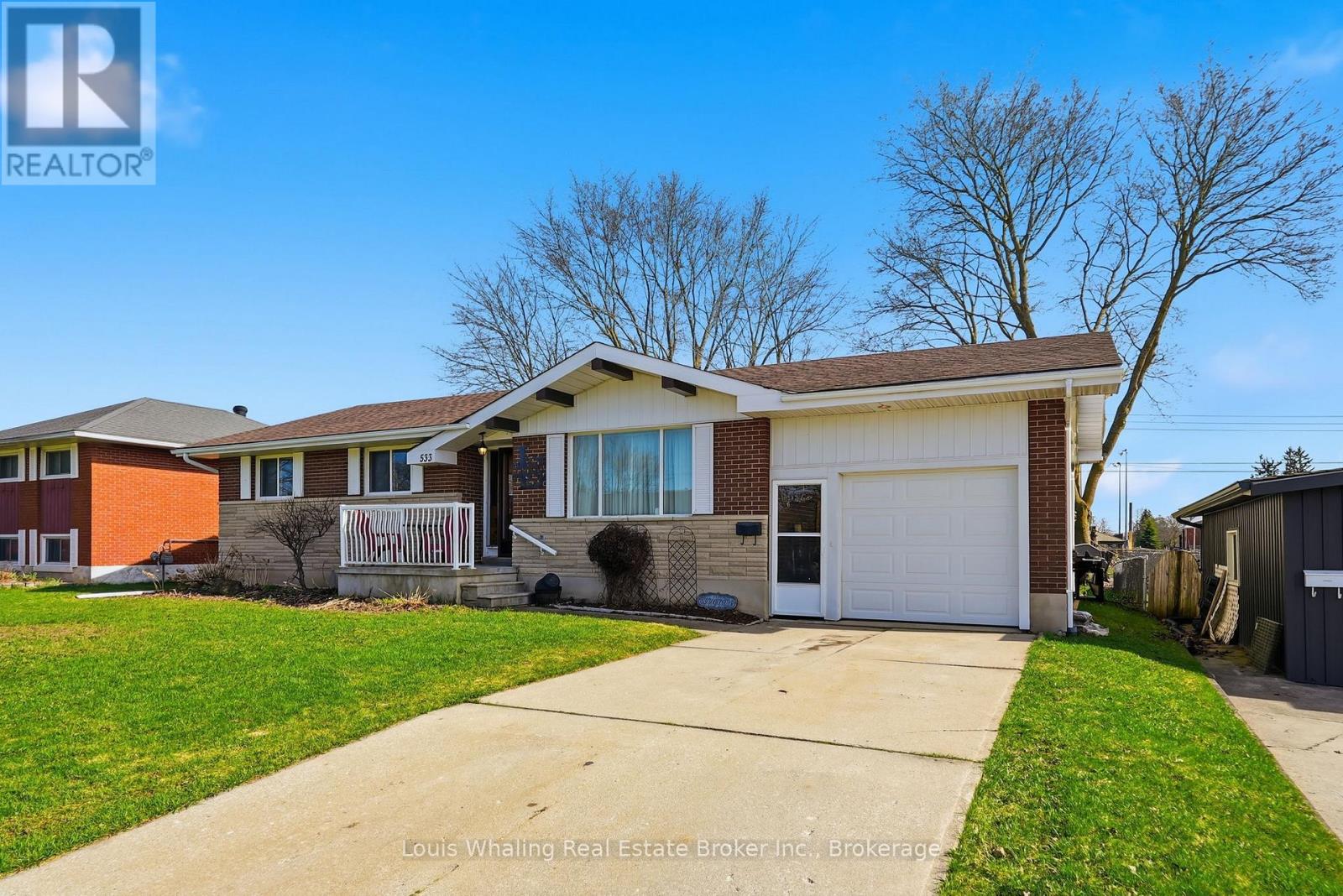 533 14TH STREET, Hanover, Ontario