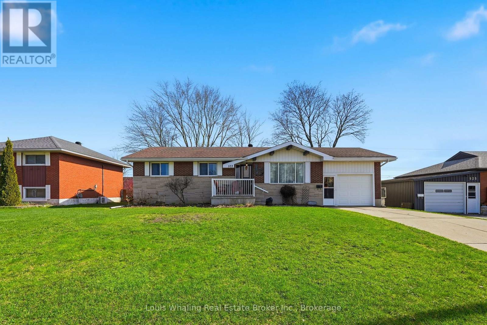 533 14th Street, Hanover, Ontario  N4N 1Z8 - Photo 2 - X13016916