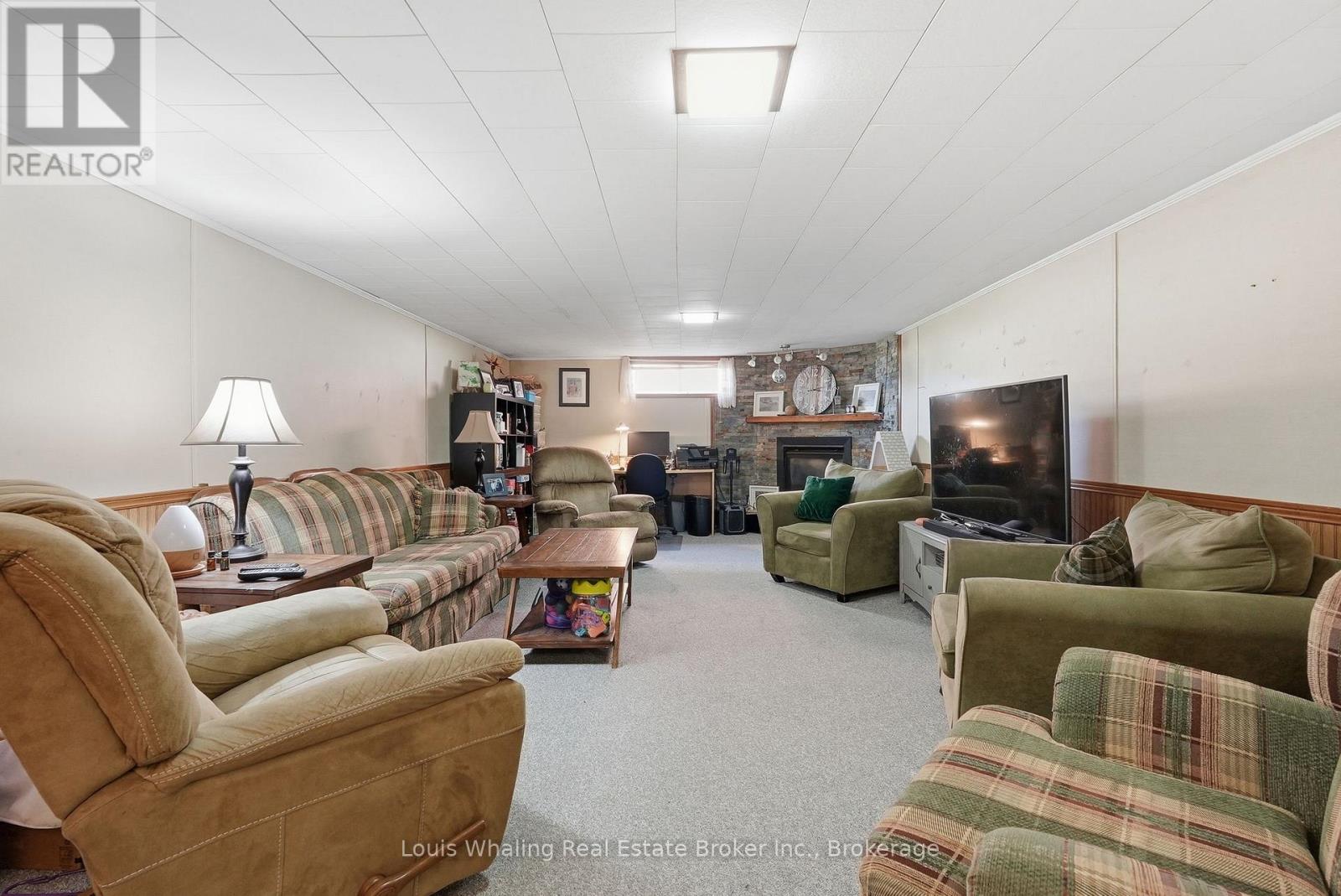 533 14th Street, Hanover, Ontario  N4N 1Z8 - Photo 6 - X13016916