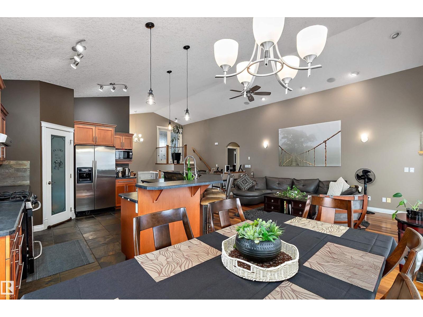 134 Fraser Wy Nw, Edmonton, Alberta  T5Y 3M8 - Photo 16 - E4482554