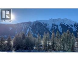 41 4000 SUNSTONE WAY, Pemberton, British Columbia