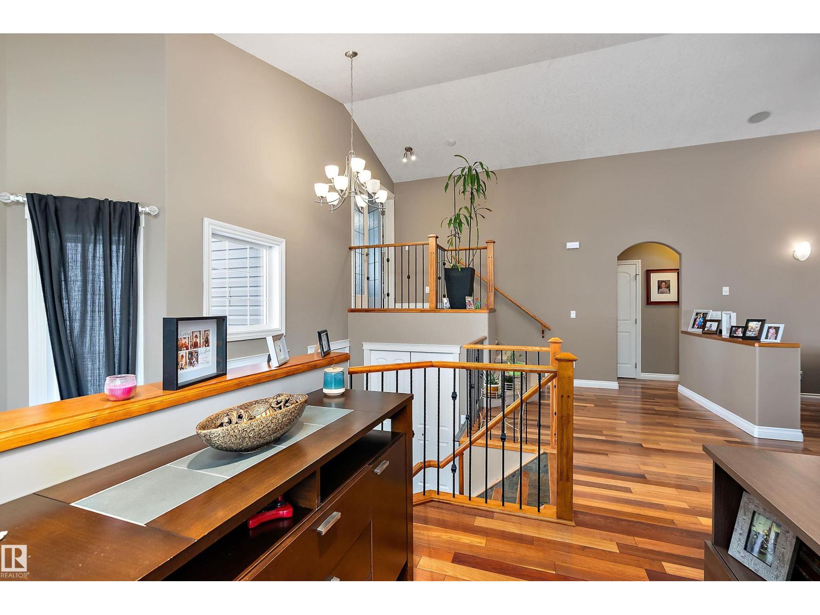 134 Fraser Wy Nw, Edmonton, Alberta  T5Y 3M8 - Photo 7 - E4482554