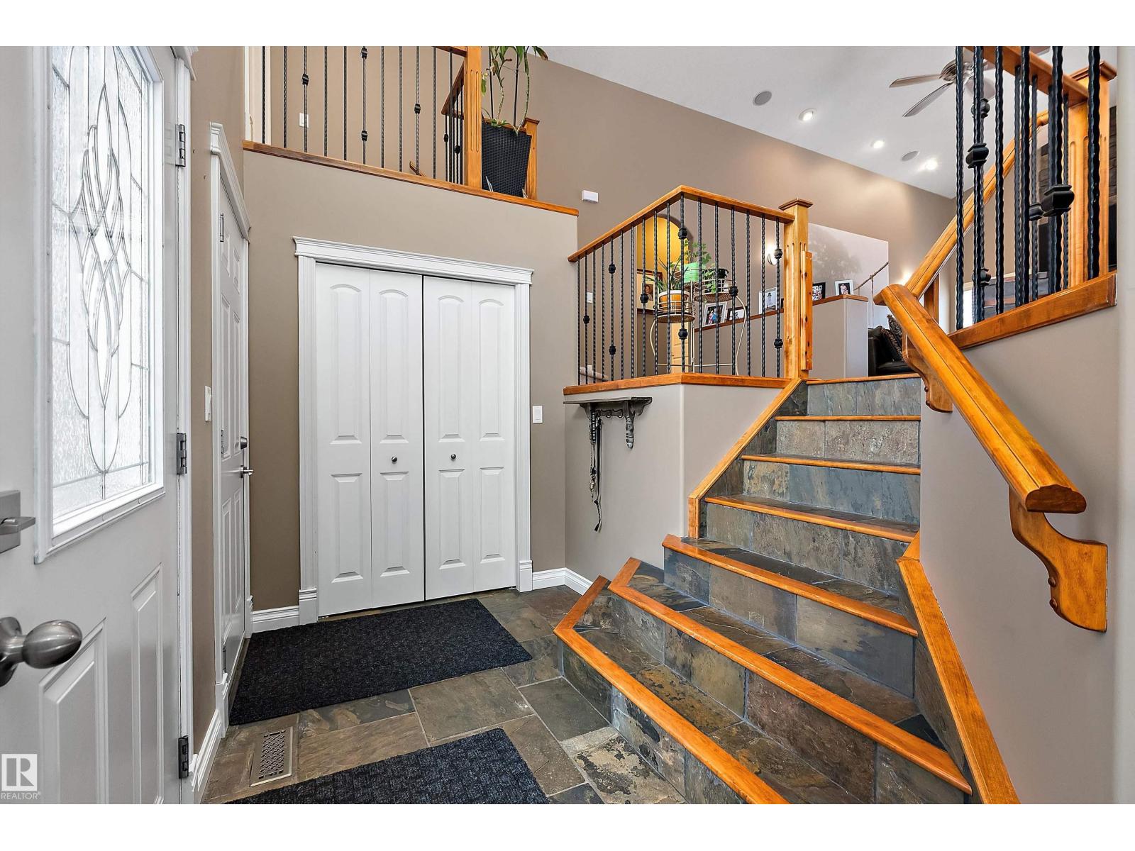 134 Fraser Wy Nw, Edmonton, Alberta  T5Y 3M8 - Photo 5 - E4482554