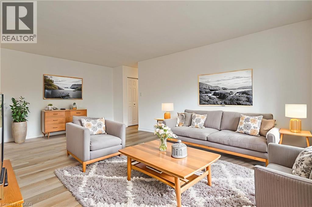 283 FAIRWAY Road N Unit# 405, Kitchener, Ontario