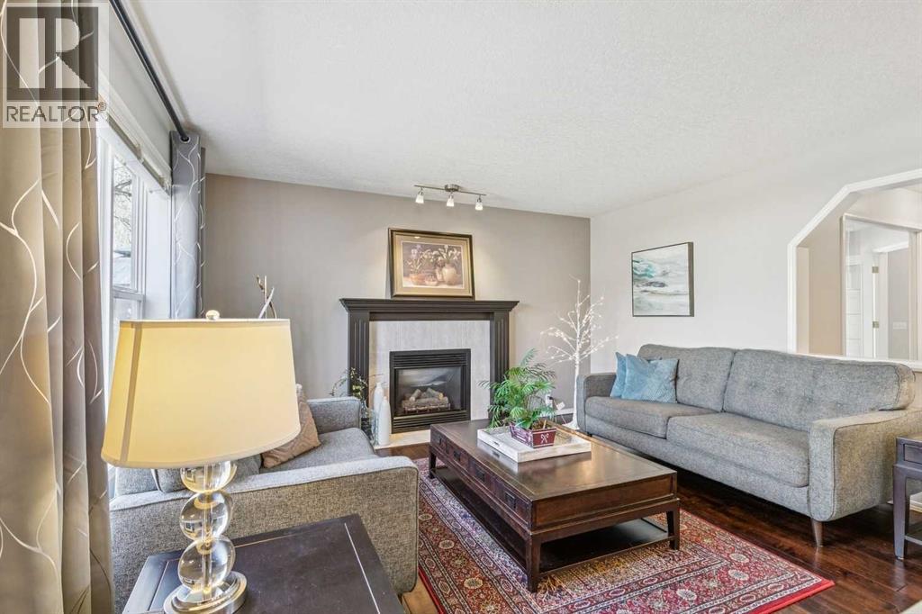 18519 Chaparral Manor Se, Calgary, Alberta  T2X 3L3 - Photo 4 - A2302517