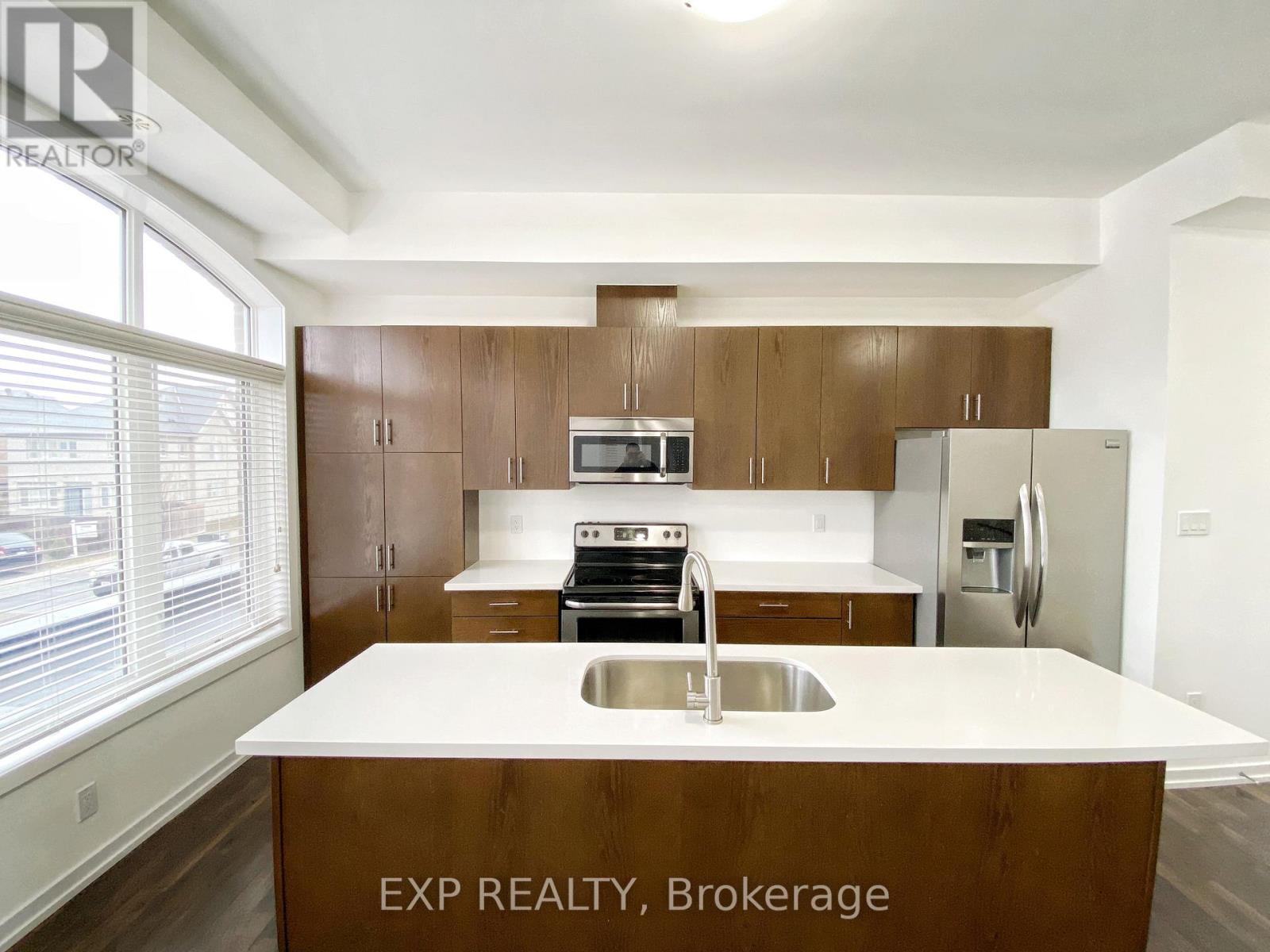 208 Glad Park Avenue, Whitchurch-Stouffville, Ontario  L4A 1X1 - Photo 12 - N13016914