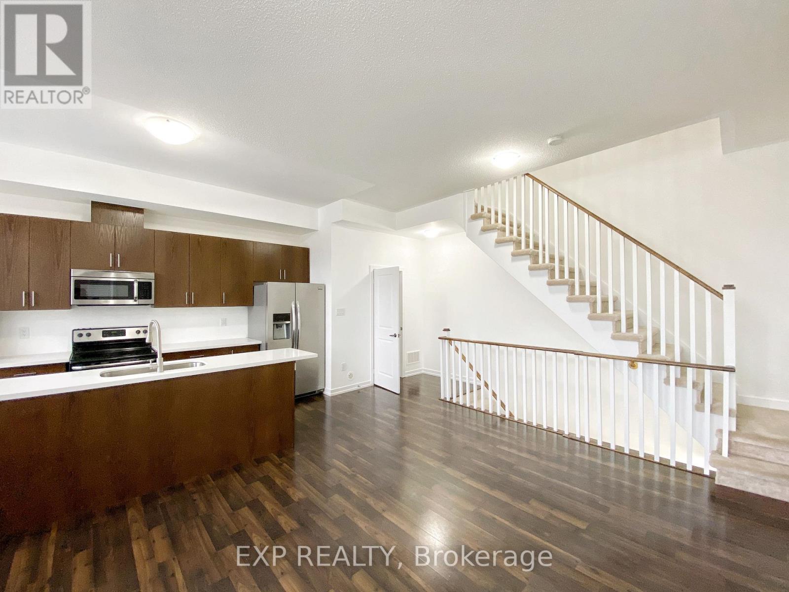 208 Glad Park Avenue, Whitchurch-Stouffville, Ontario  L4A 1X1 - Photo 16 - N13016914