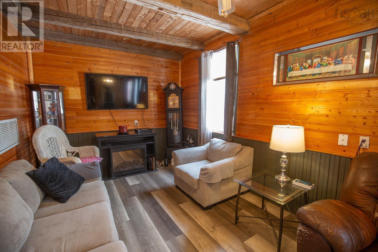 107 Upper Pembroke Road, Pembroke, Nova Scotia  B0N 2P0 - Photo 5 - 202604874