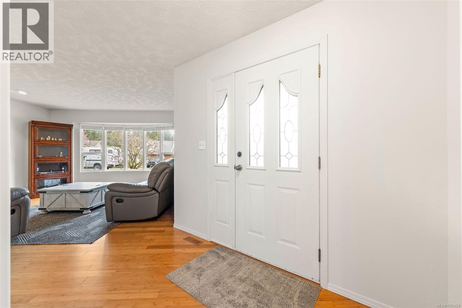 1149 Walkem Rd, Ladysmith, British Columbia  V9G 1P7 - Photo 4 - 1029428